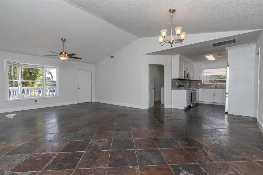 Photo of 6915 Westview Drive