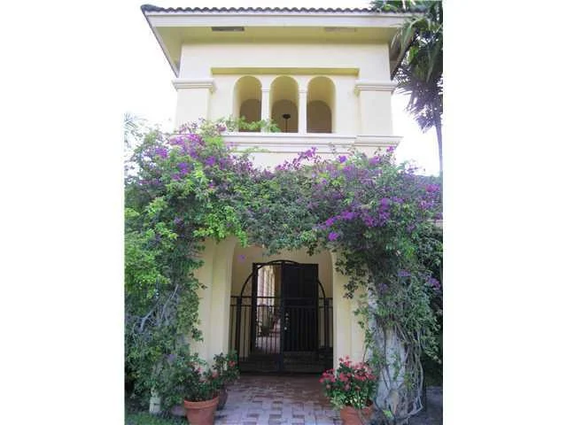 Photo of 1401 Stallion Drive