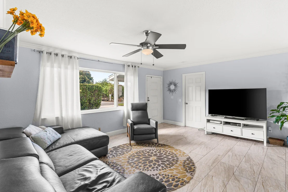 Photo of 149 SE 27th Place