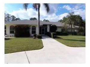Photo of 17625 Alexander Run