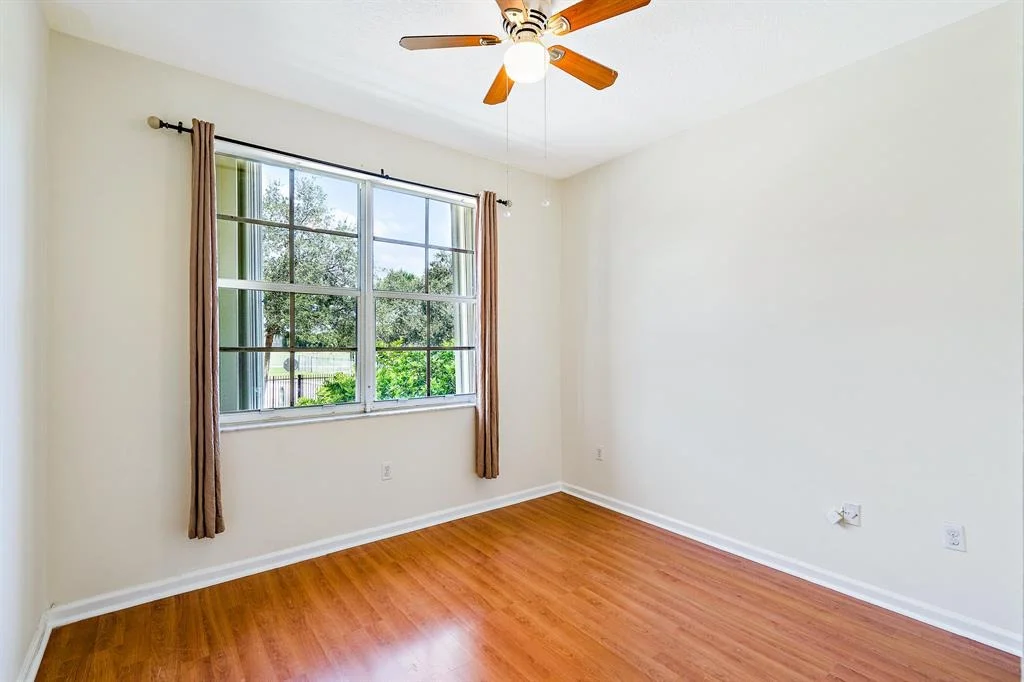 Photo of Unit 21 at 1080 University Boulevard