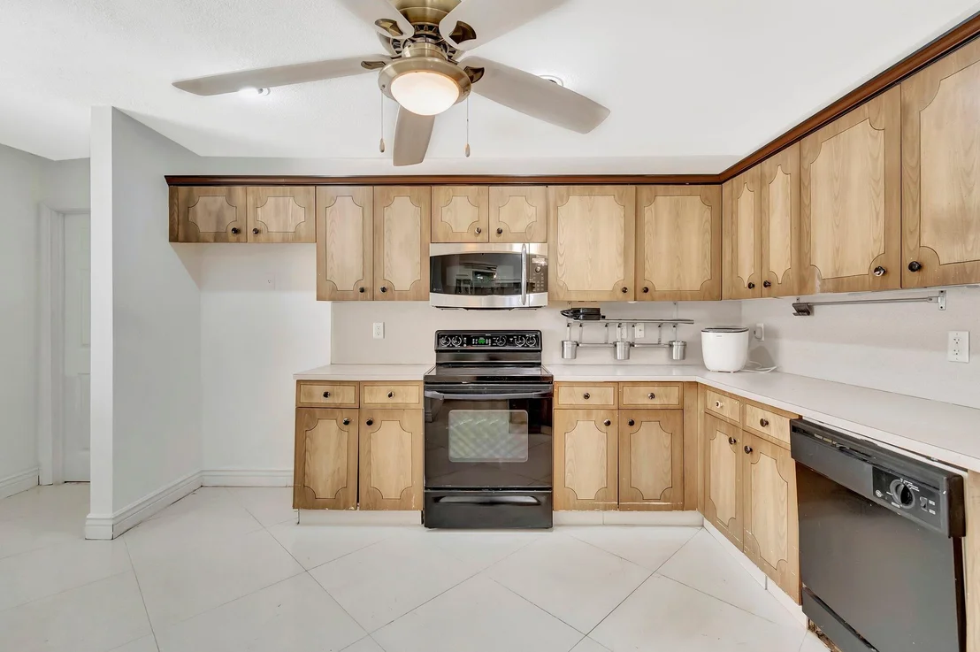 Photo of 2067 Borealis Way
