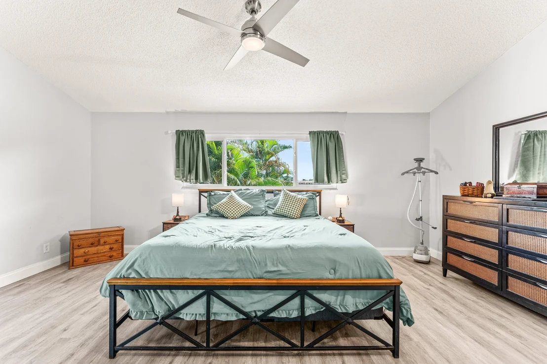 Photo of 154 Maplecrest Circle