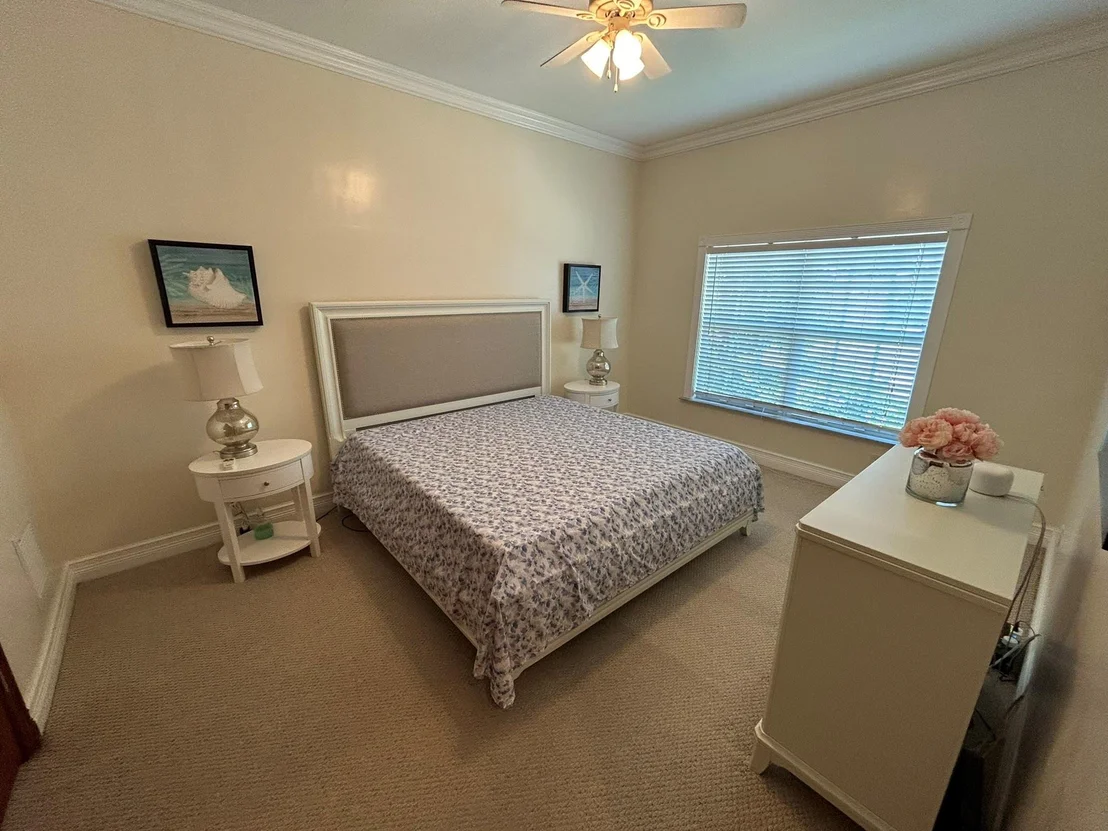Photo of 321 SE 10th Street