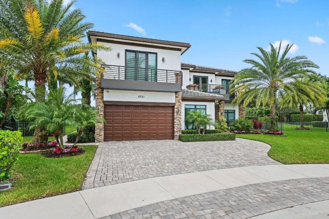 Photo of 2751 NW 70th Boulevard
