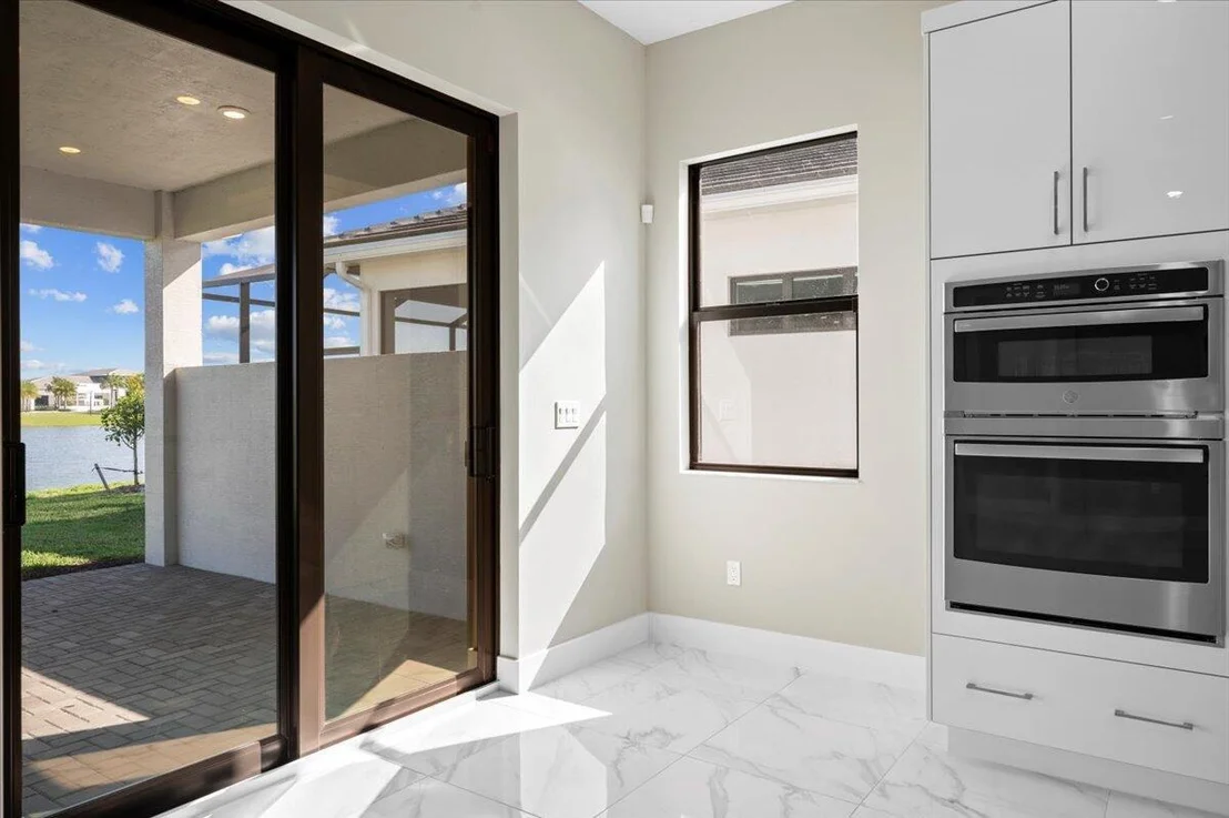 Photo of 15841 Key Biscayne Lane