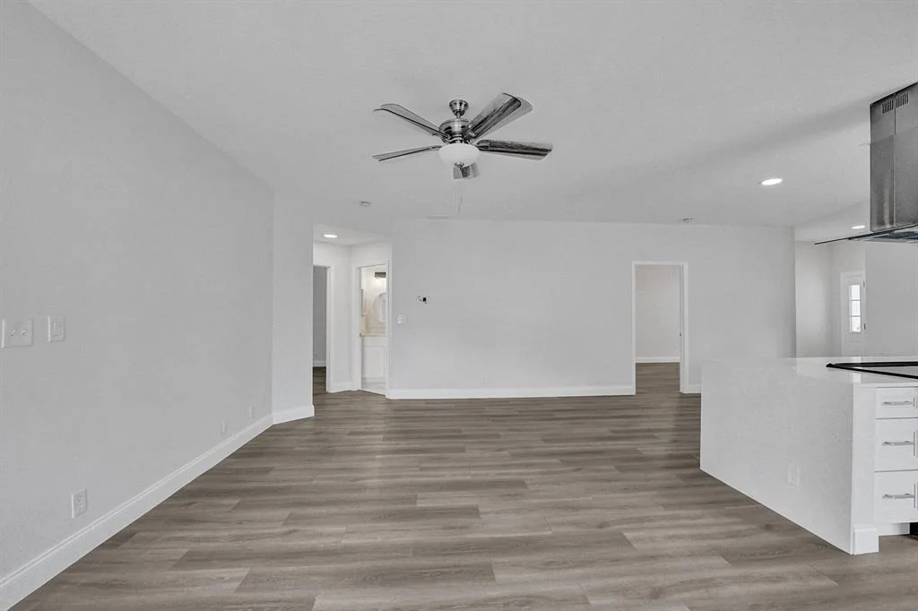 Photo of 31 Bentwater Circle