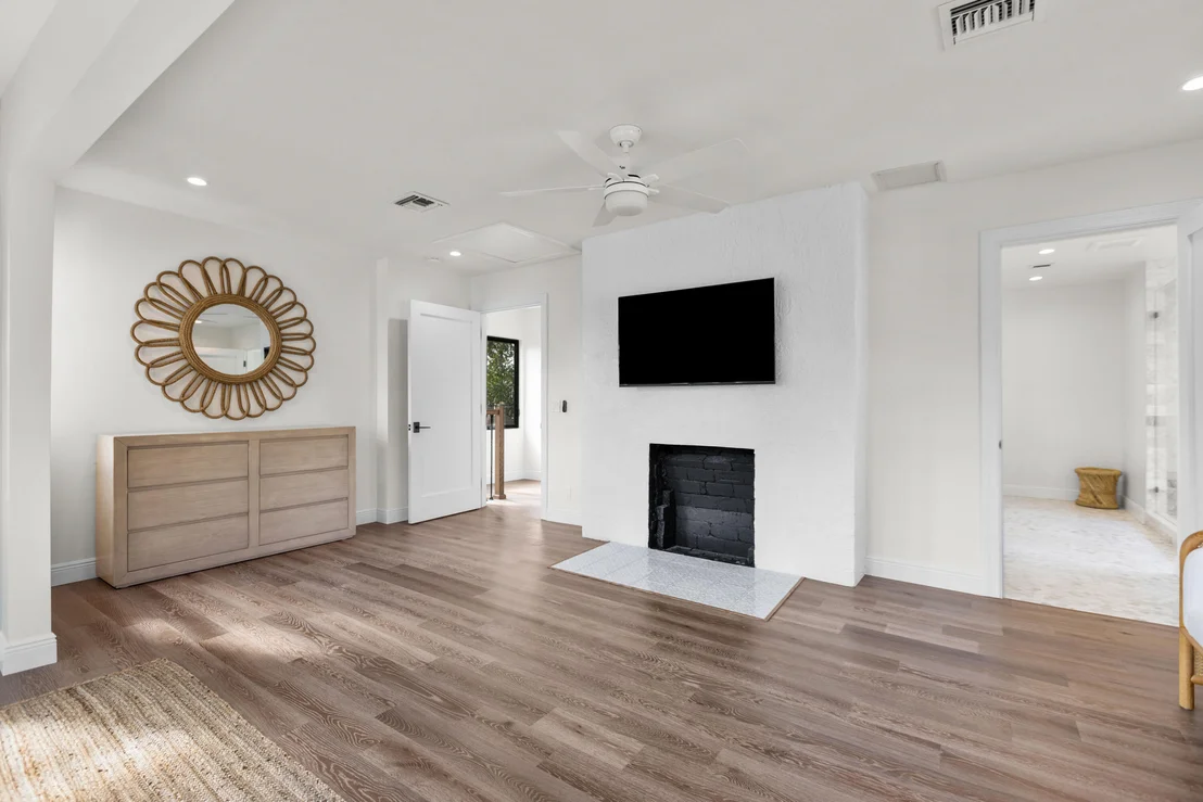 Photo of 225 Monroe Drive