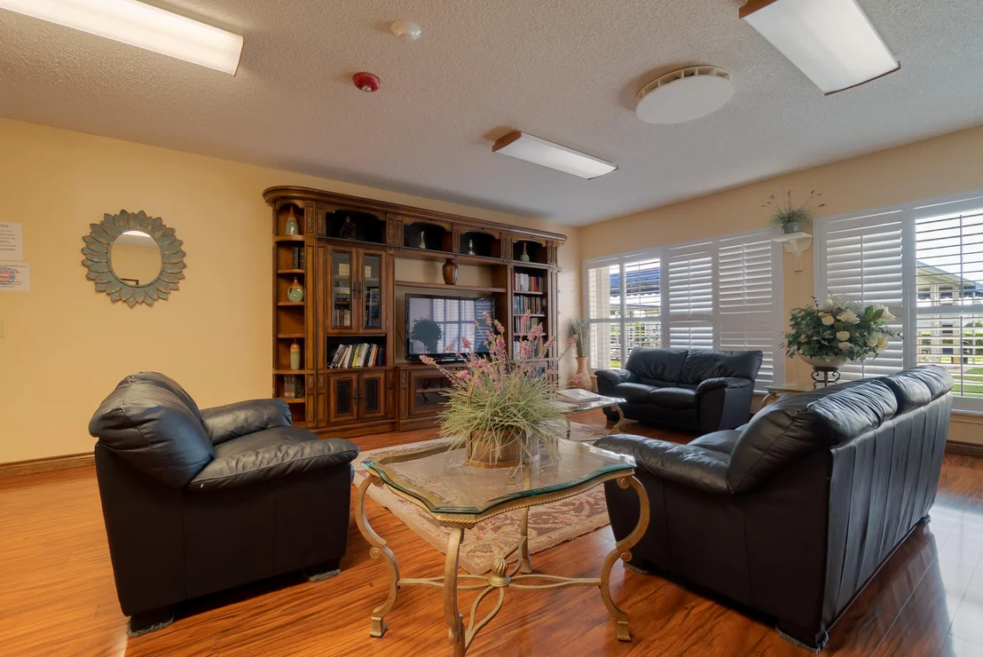 Photo of 101 NW 8th Place