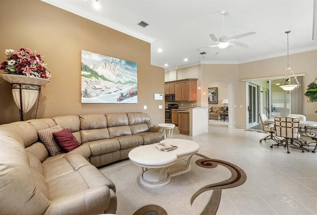 Photo of 6639 Catania Drive