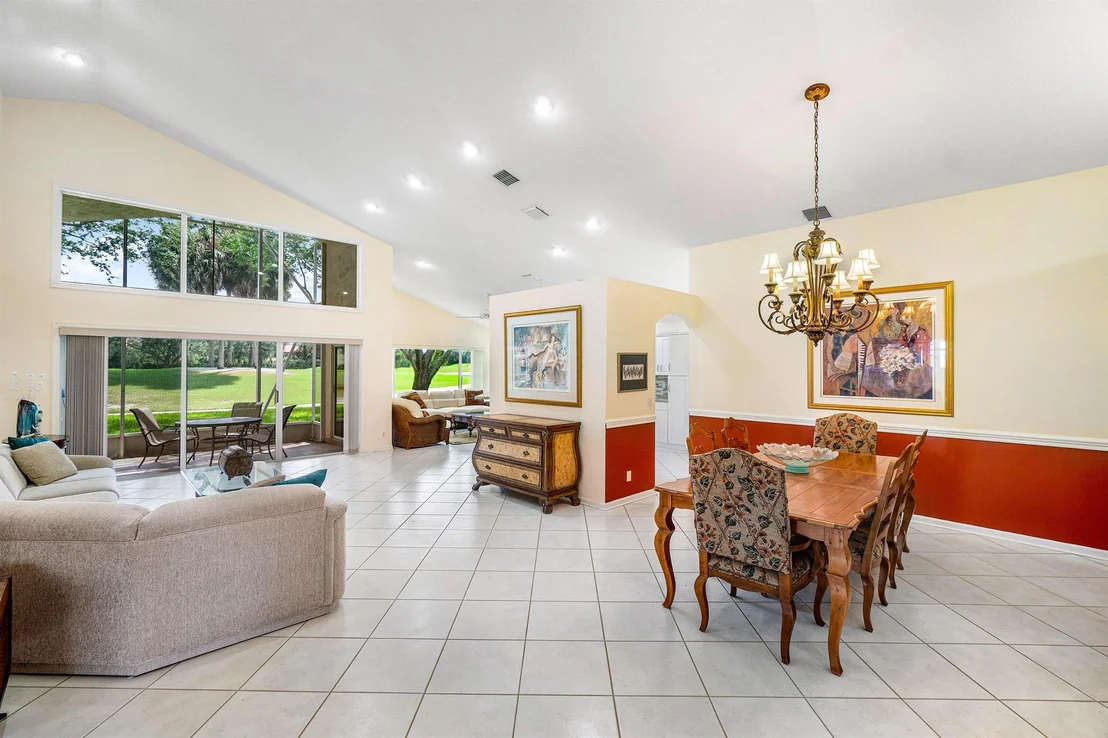 Photo of 6886 Grenelefe Road