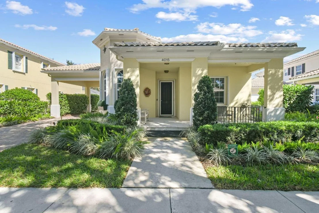 Photo of 4015 Community Drive