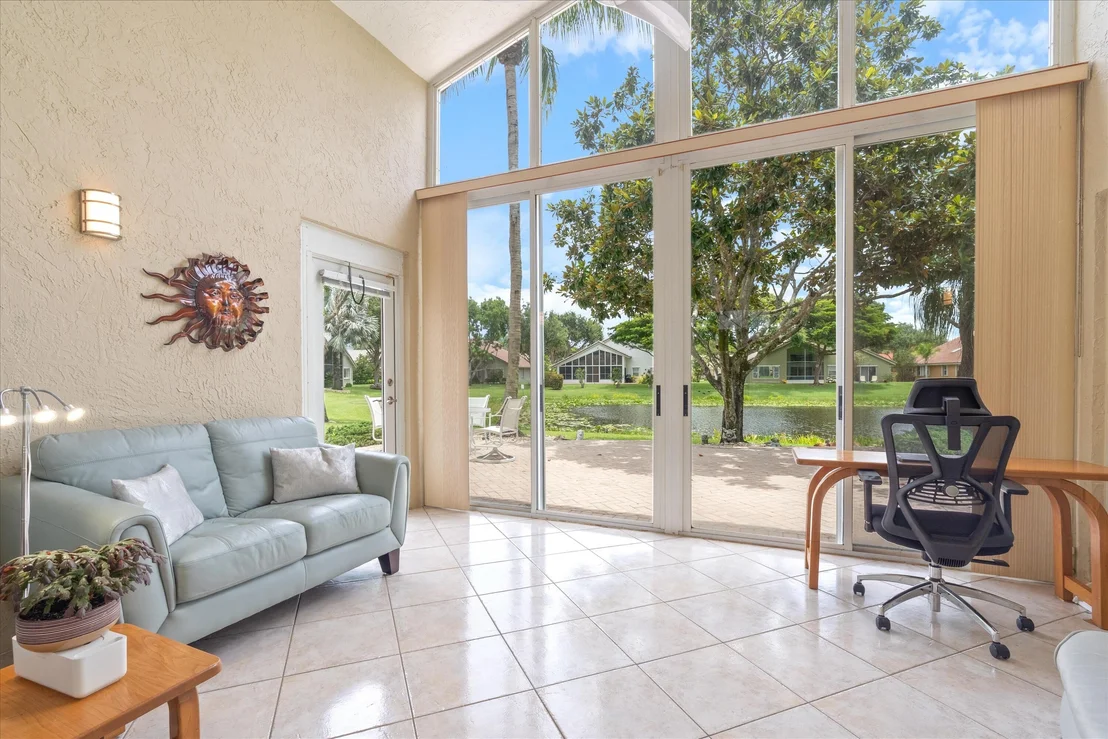 Photo of 6929 Grenelefe Road