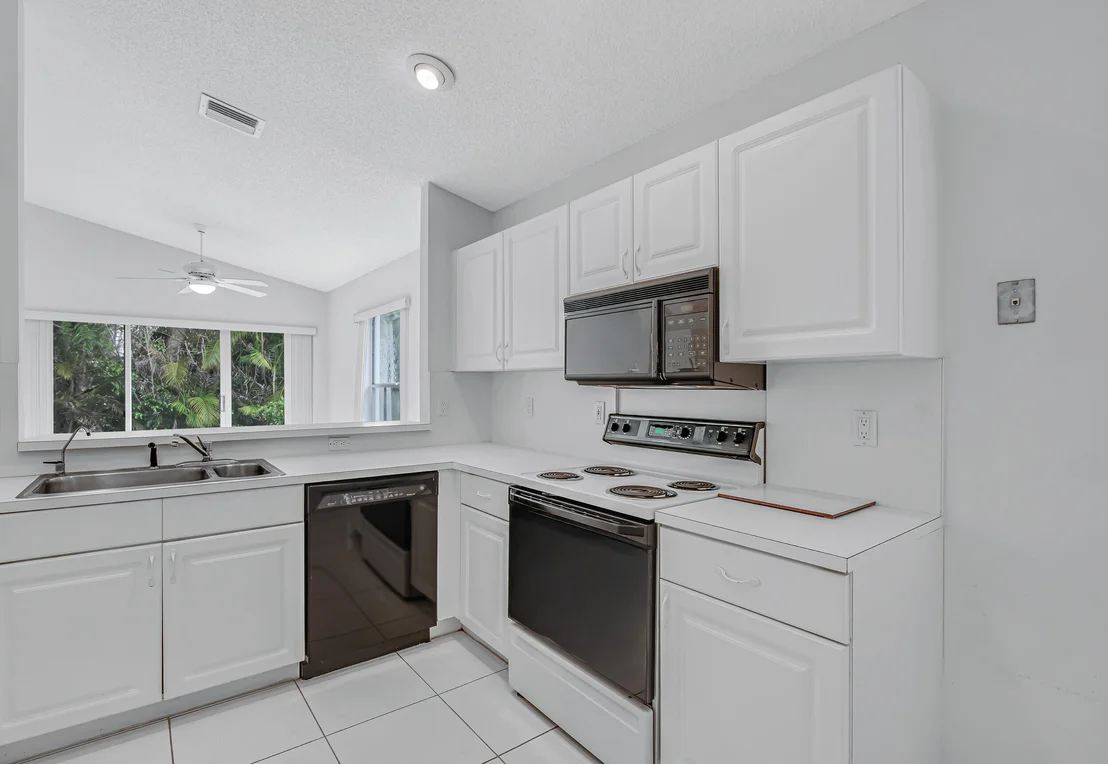 Photo of 9758 Harbour Lake Circle