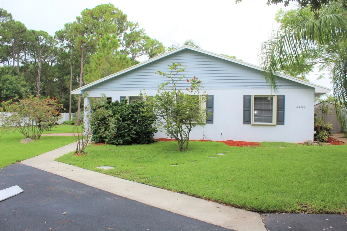 Photo of 4498 Walden Circle