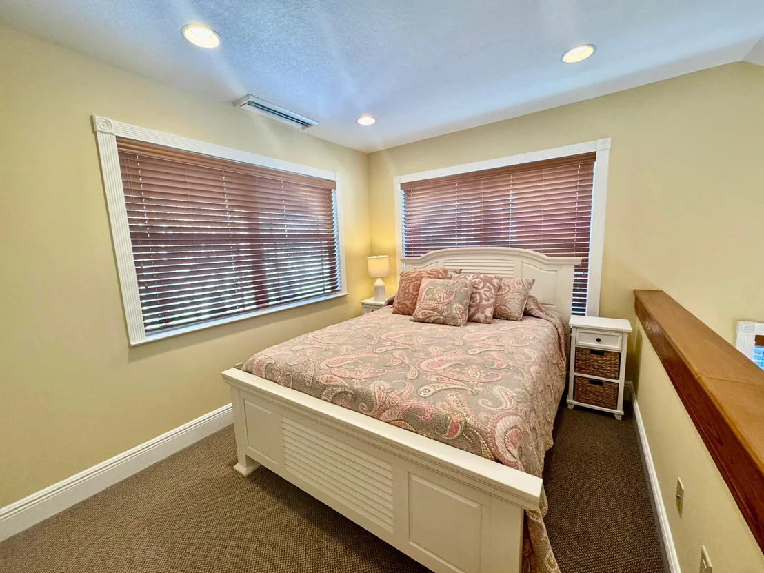 Photo of Unit 23 at 4334 Us Highway 441 Highway SE