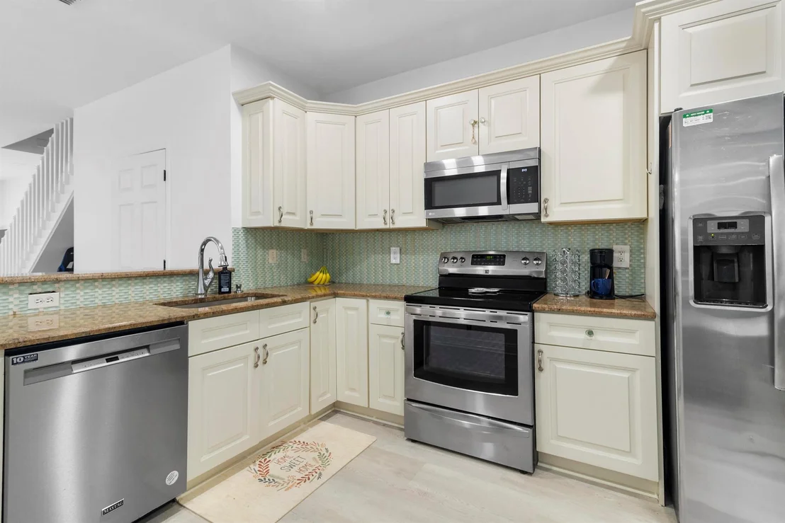 Photo of 2127 Madeira Drive