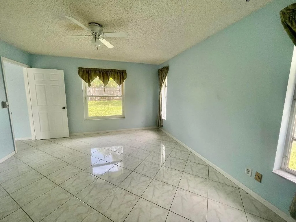 Photo of 4199 Robert Street