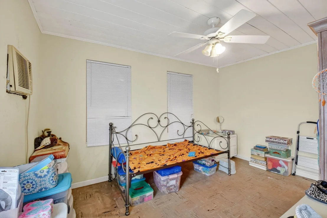 Photo of 3582 Davis Road