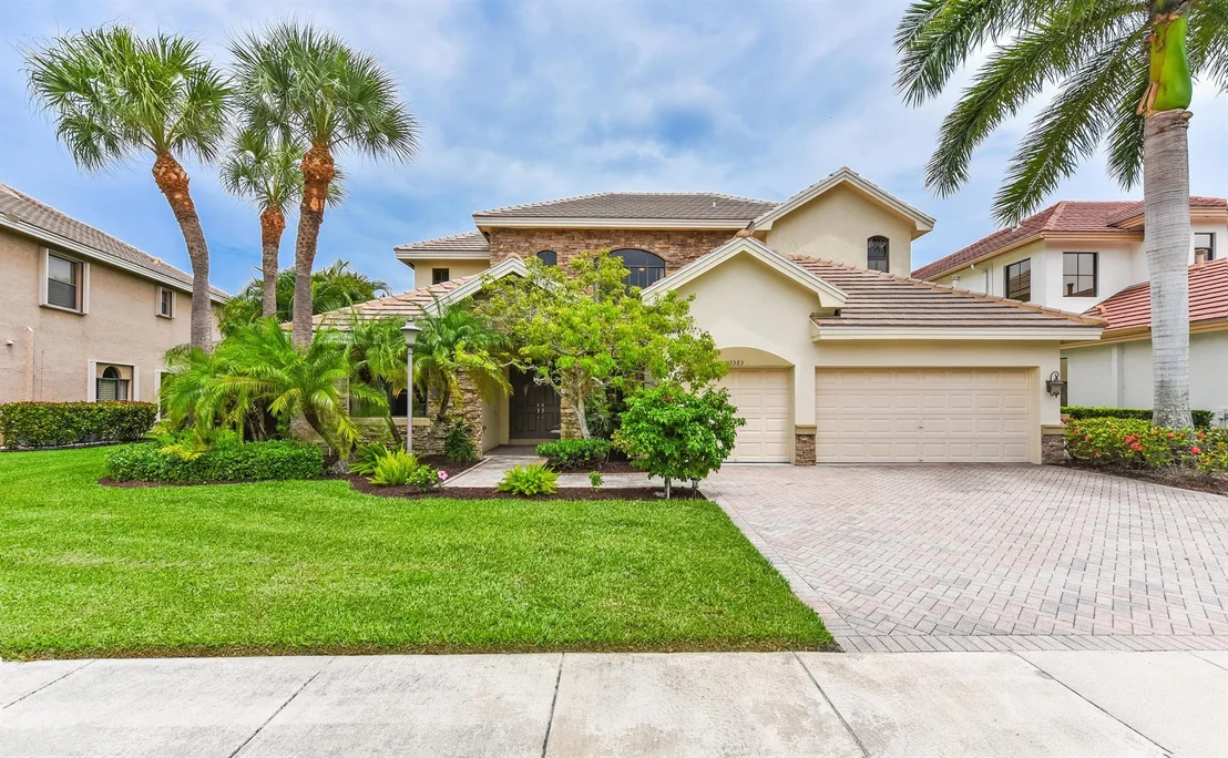 Photo of 3583 Collonade Drive