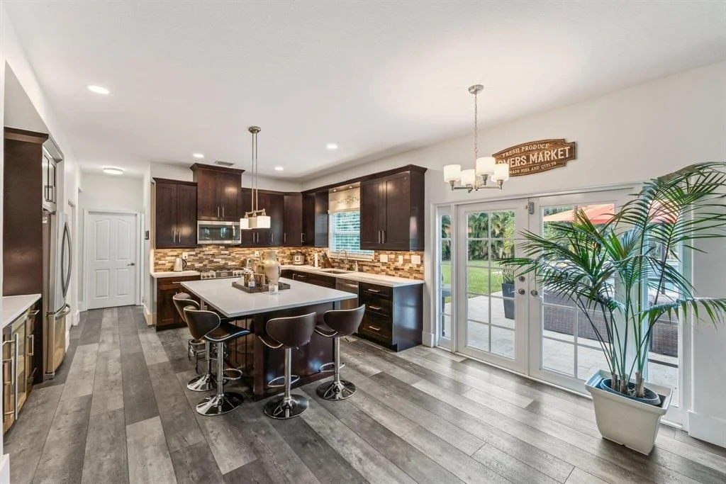 Photo of 230 Blackbird Lane
