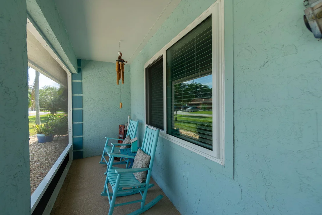 Photo of 5580 SE Paramount Drive