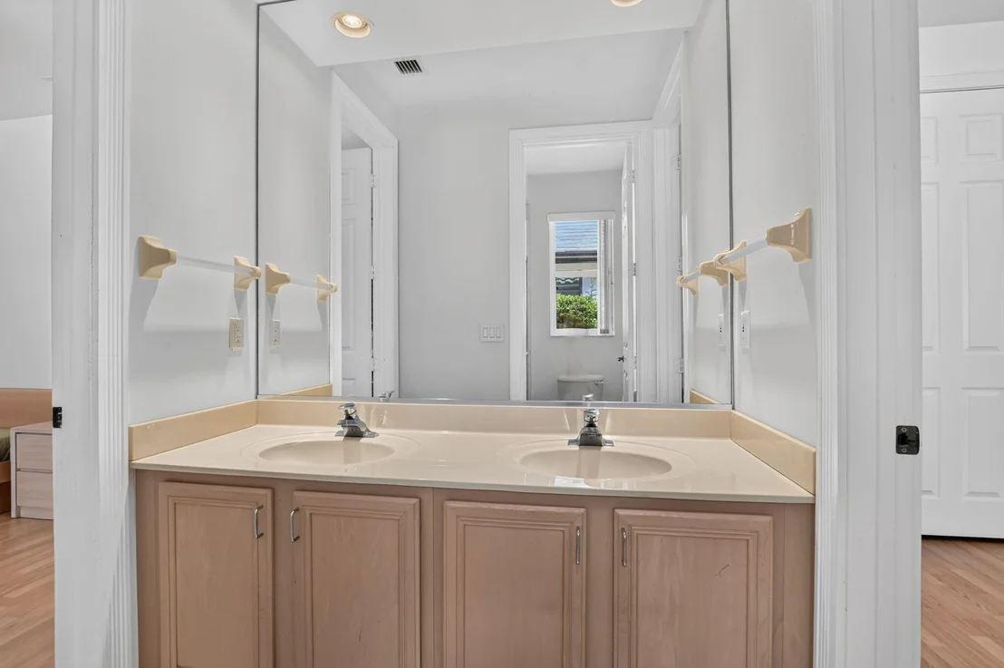 Photo of 21262 Falls Ridge Way