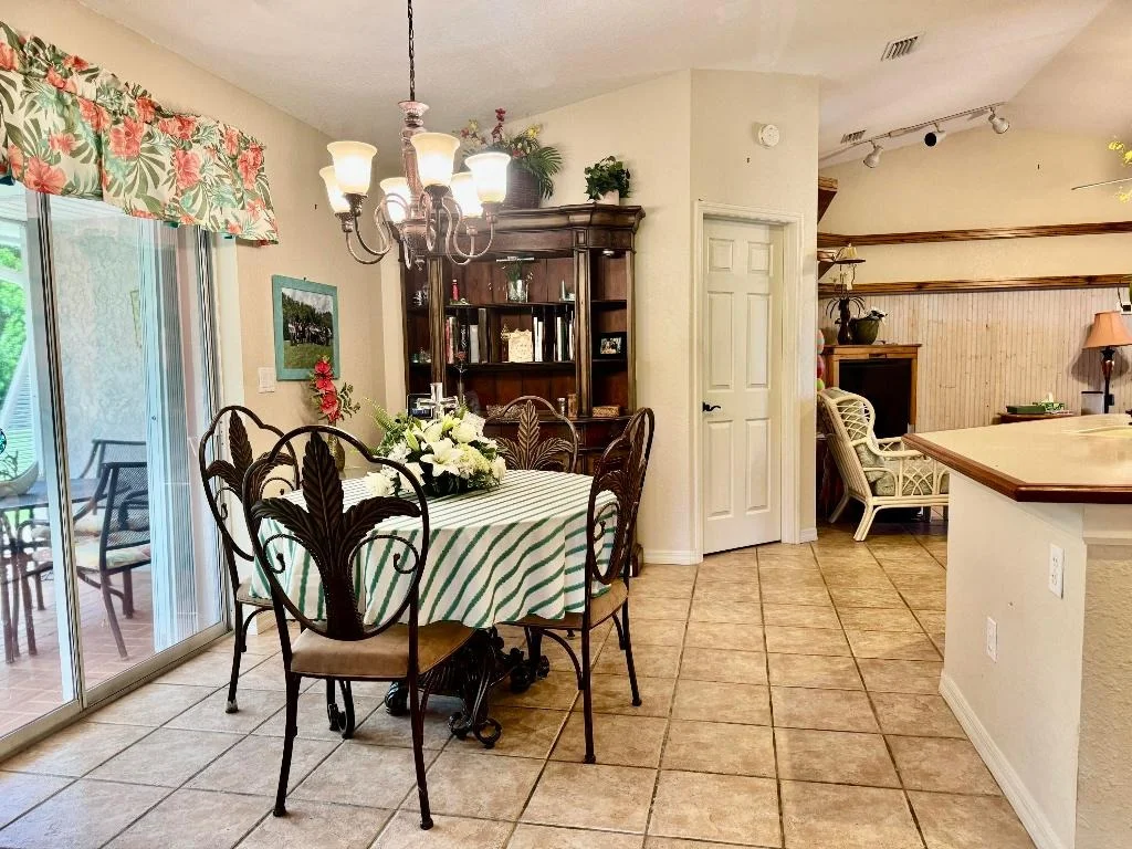Photo of 2501 SE 6th Avenue