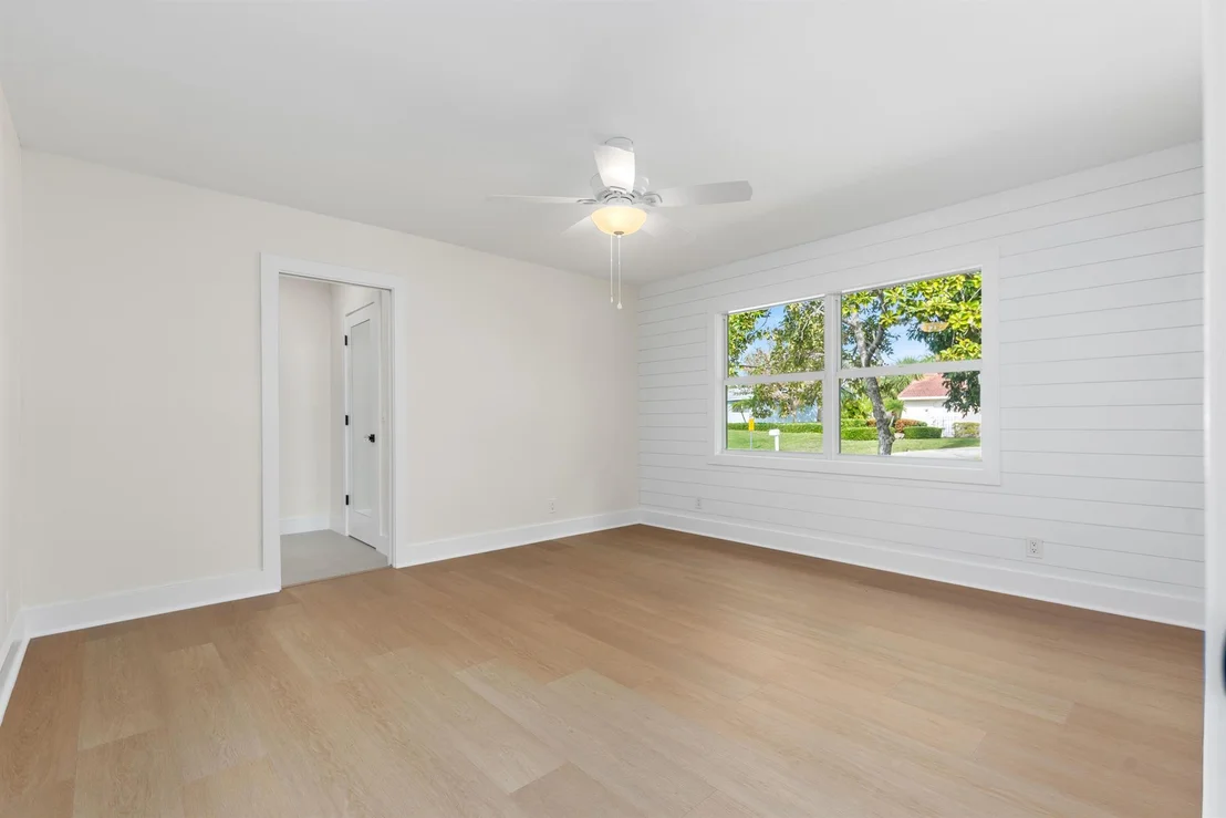 Photo of 1604 Seabrook Road