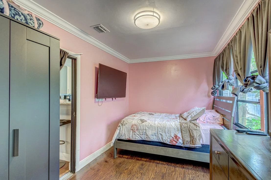 Photo of 4642 Brook Drive