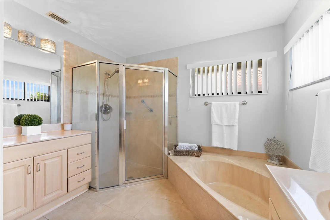 Photo of 5185 Brian Boulevard