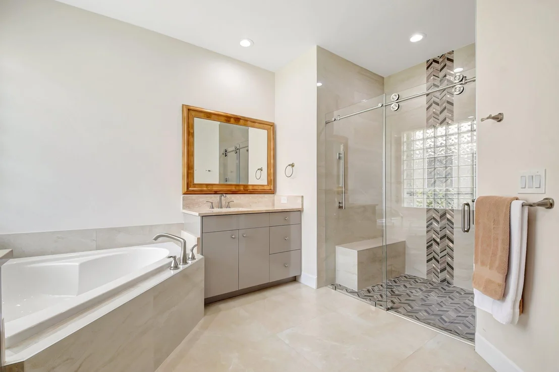 Photo of 13209 Alhambra Lake Circle