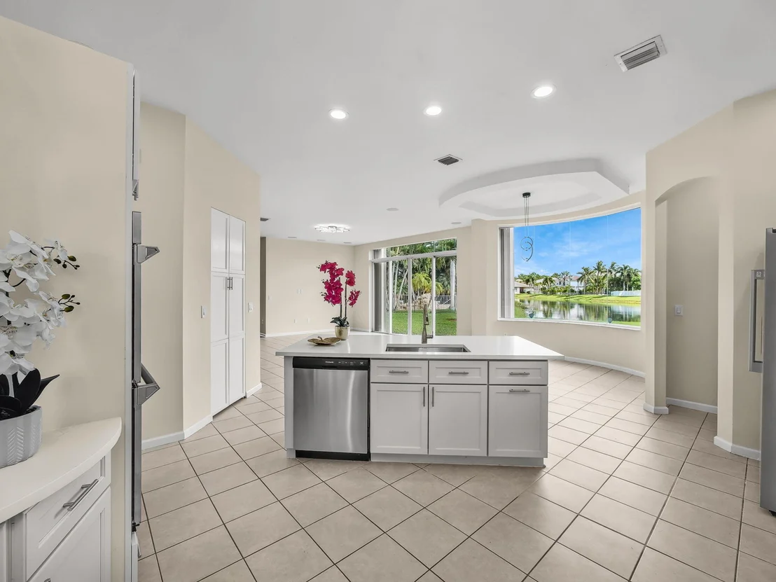 Photo of 2754 Danforth Terrace