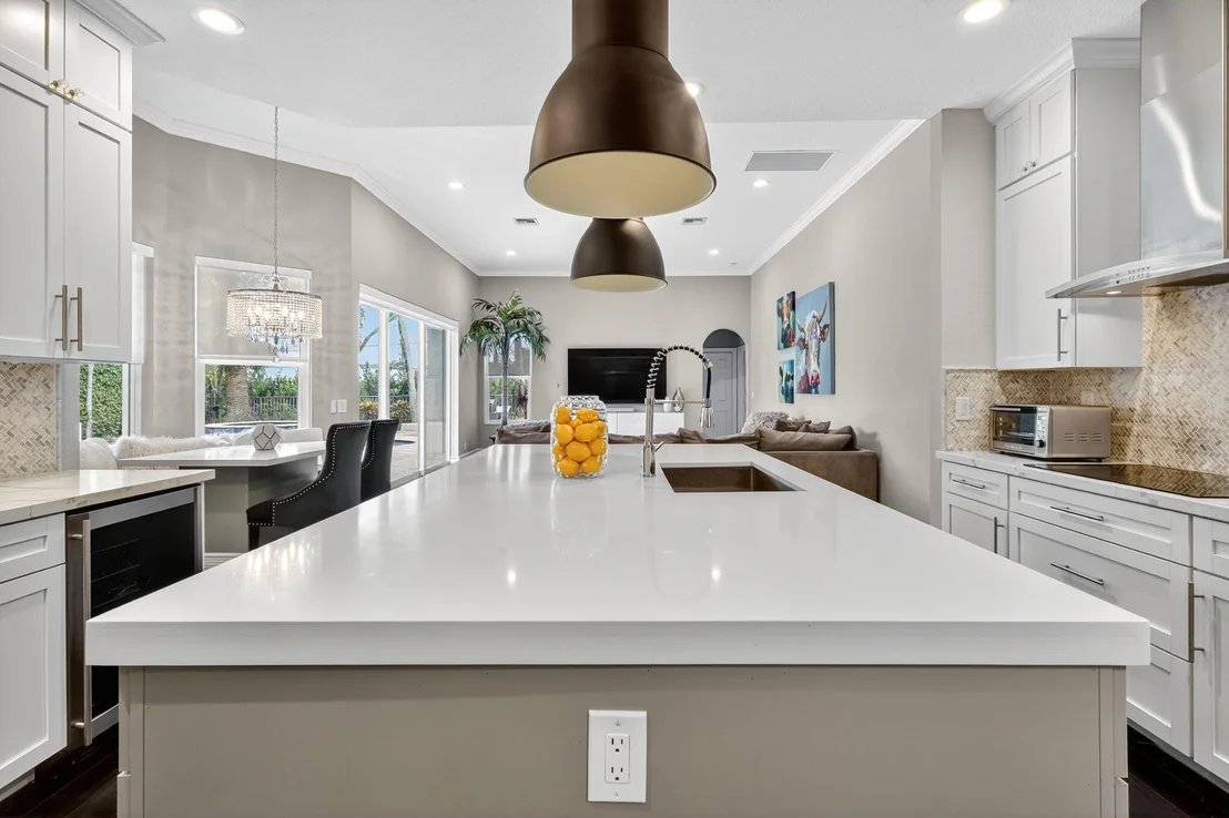 Photo of 7350 Serrano Terrace