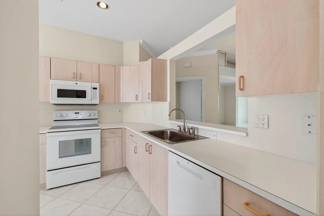 Photo of 5731 Emerald Cay Terrace
