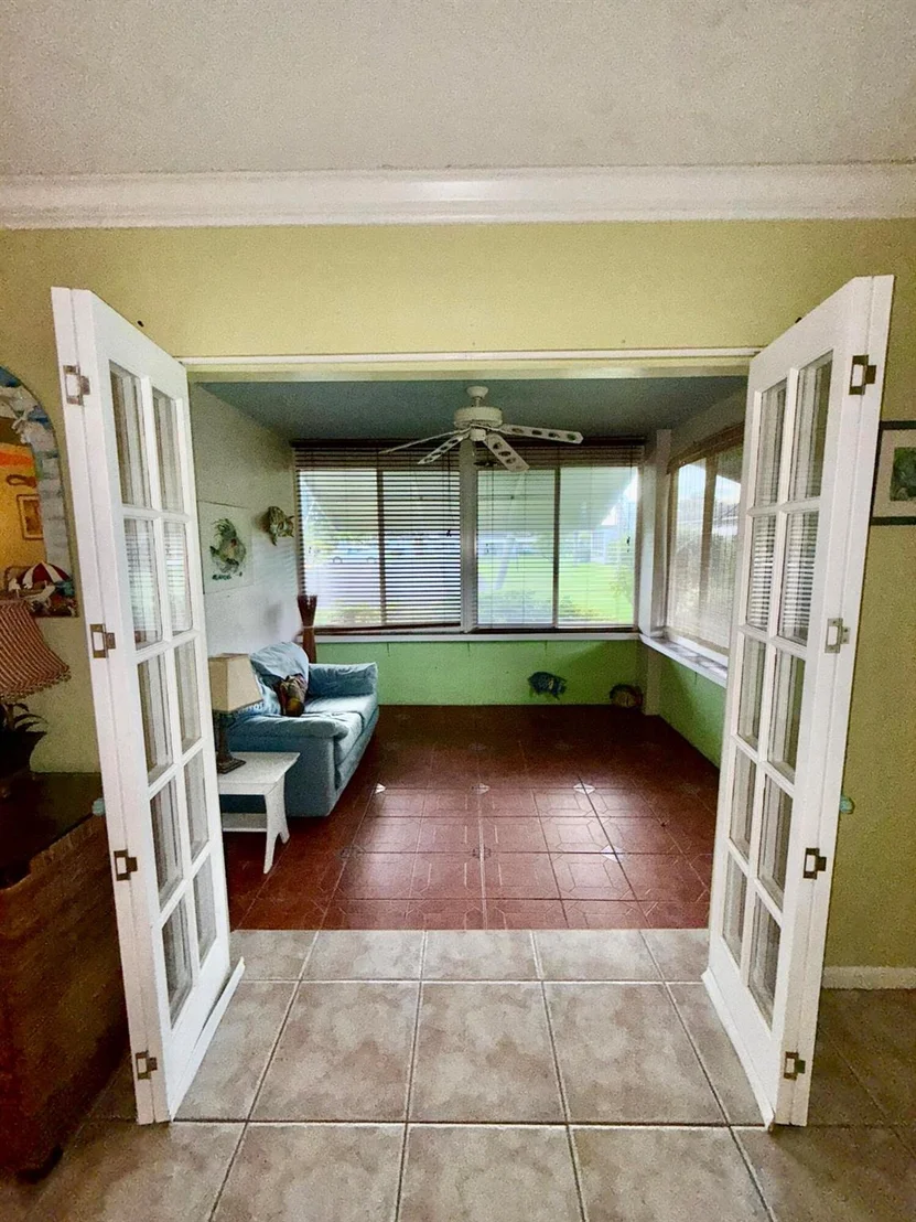 Photo of Unit A at 517 High Point Drive