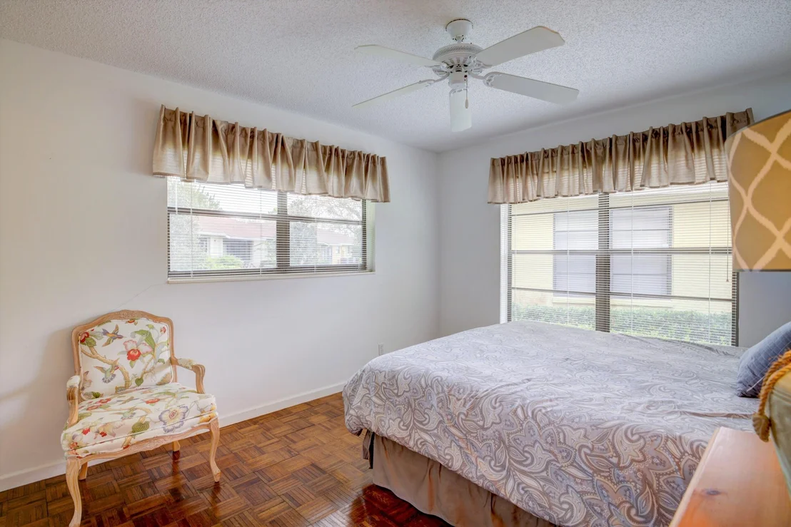 Photo of Unit B at 4350 Pear Tree Circle