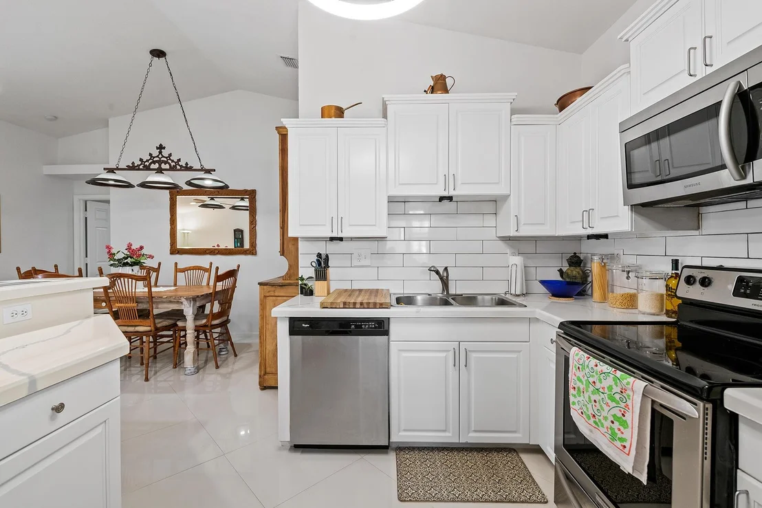 Photo of 5825 Eagle Cay Lane