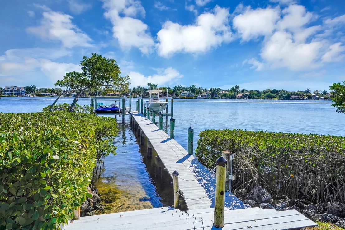 Photo of 5438 Pennock Point Road