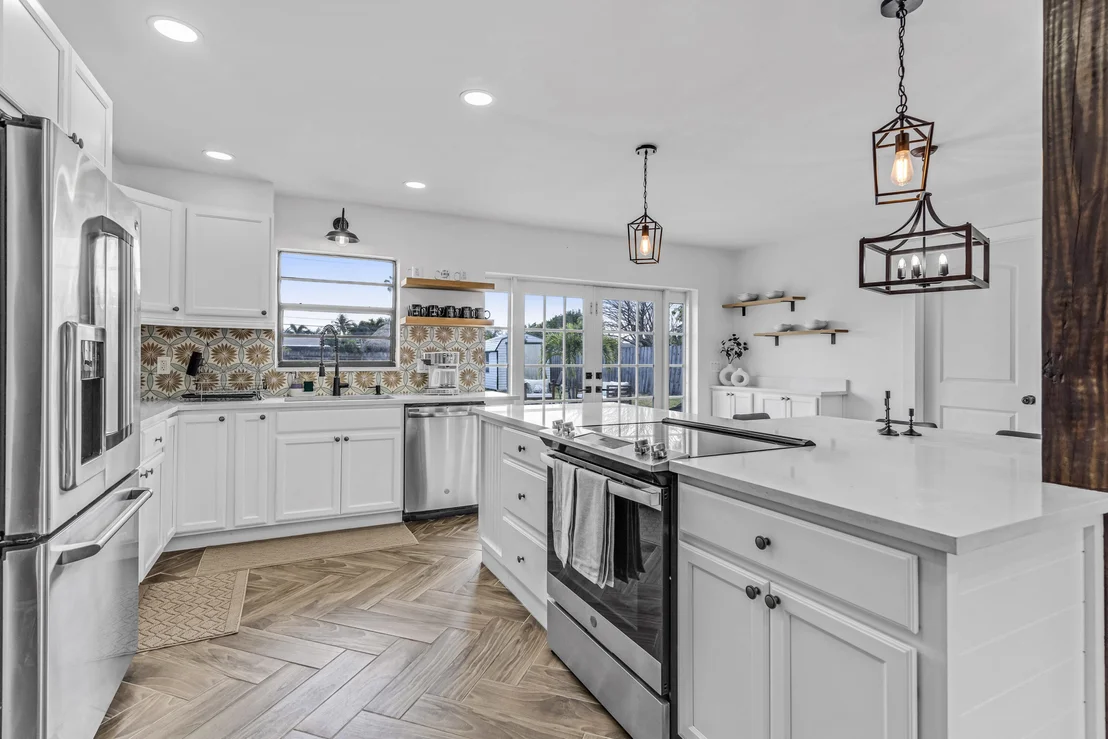 Photo of 337 Cypress Lane