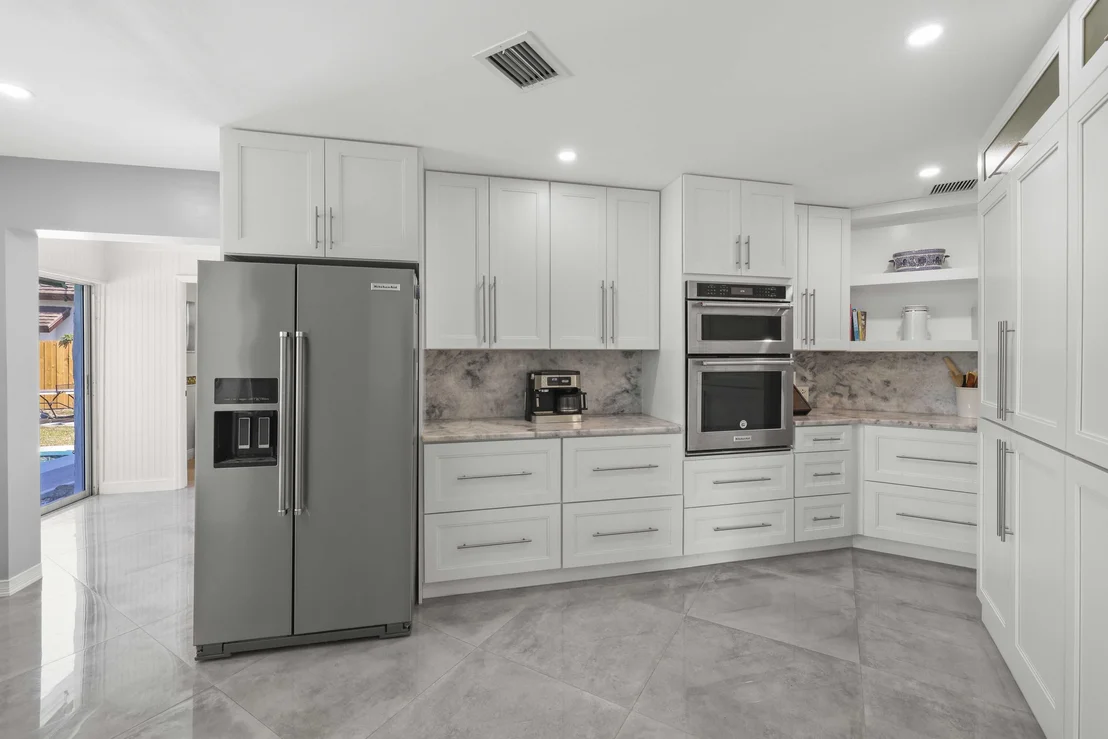 Photo of 6797 Bayshore Drive