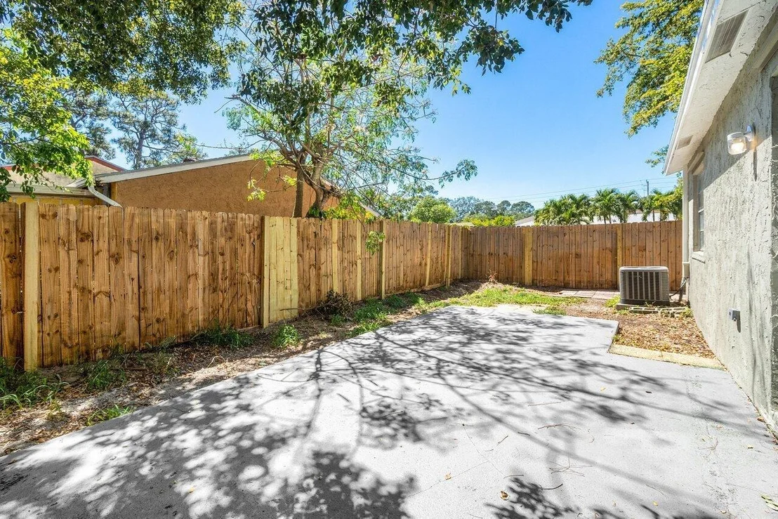 Photo of 4778 Gladiator Circle