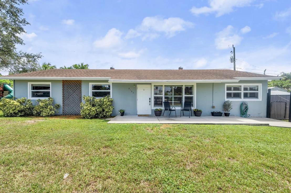 Photo of 9182 Lantern Drive
