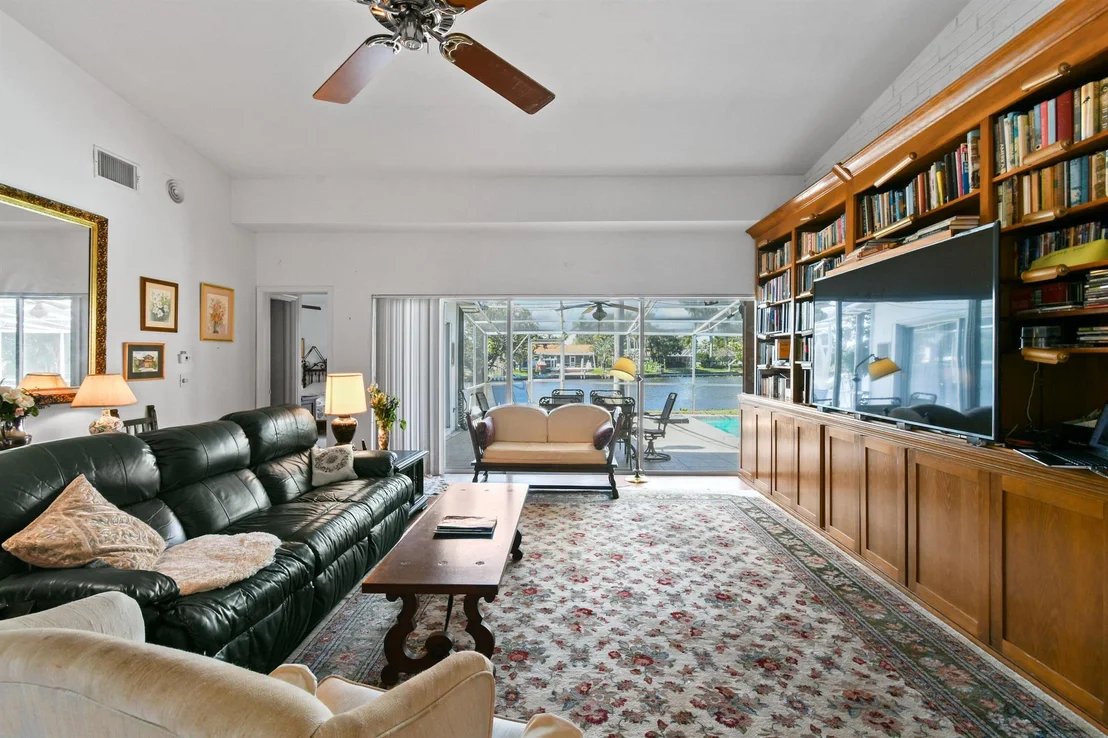 Photo of 7945 Pine Tree Lane