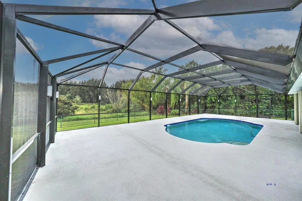 Photo of 134 SE Ashley Oaks Way