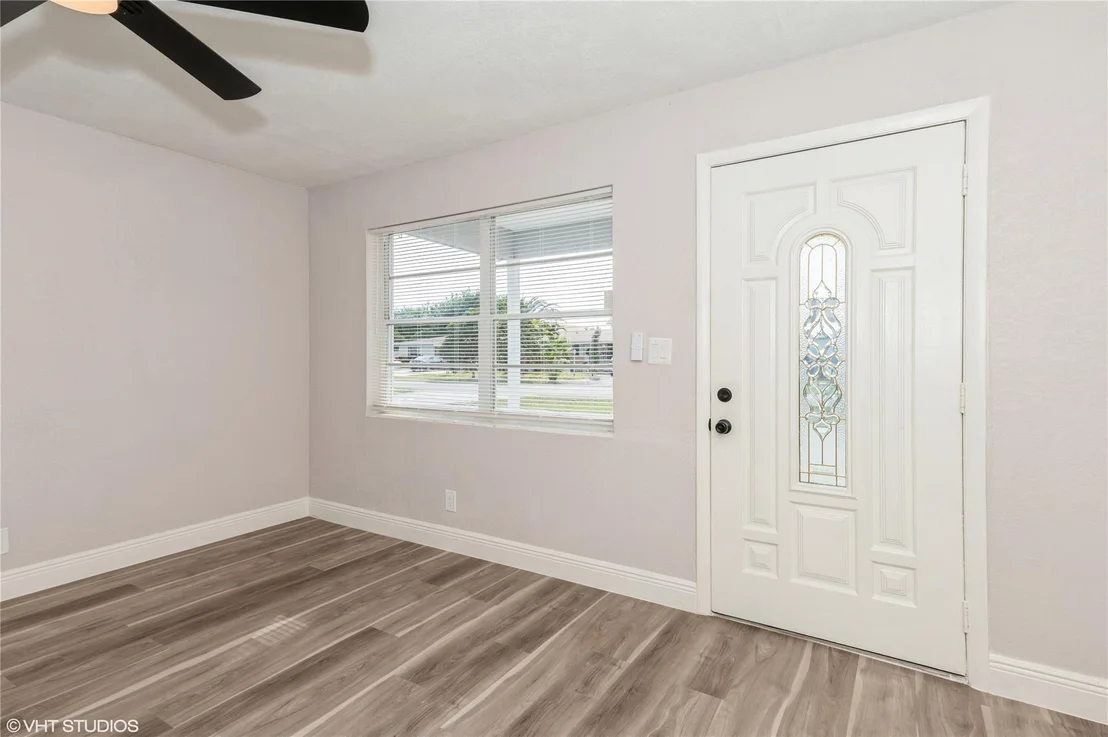 Photo of 5925 Basil Drive