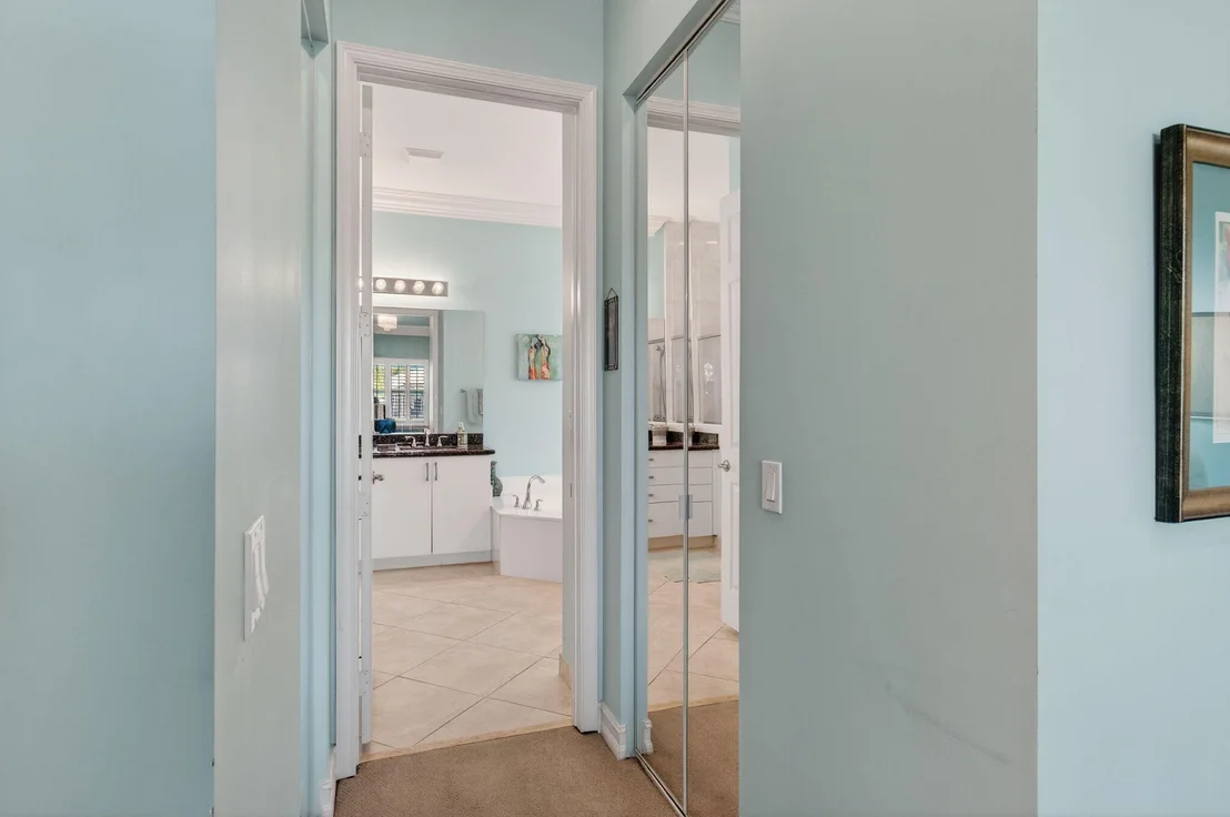 Photo of 9077 Vander Cove