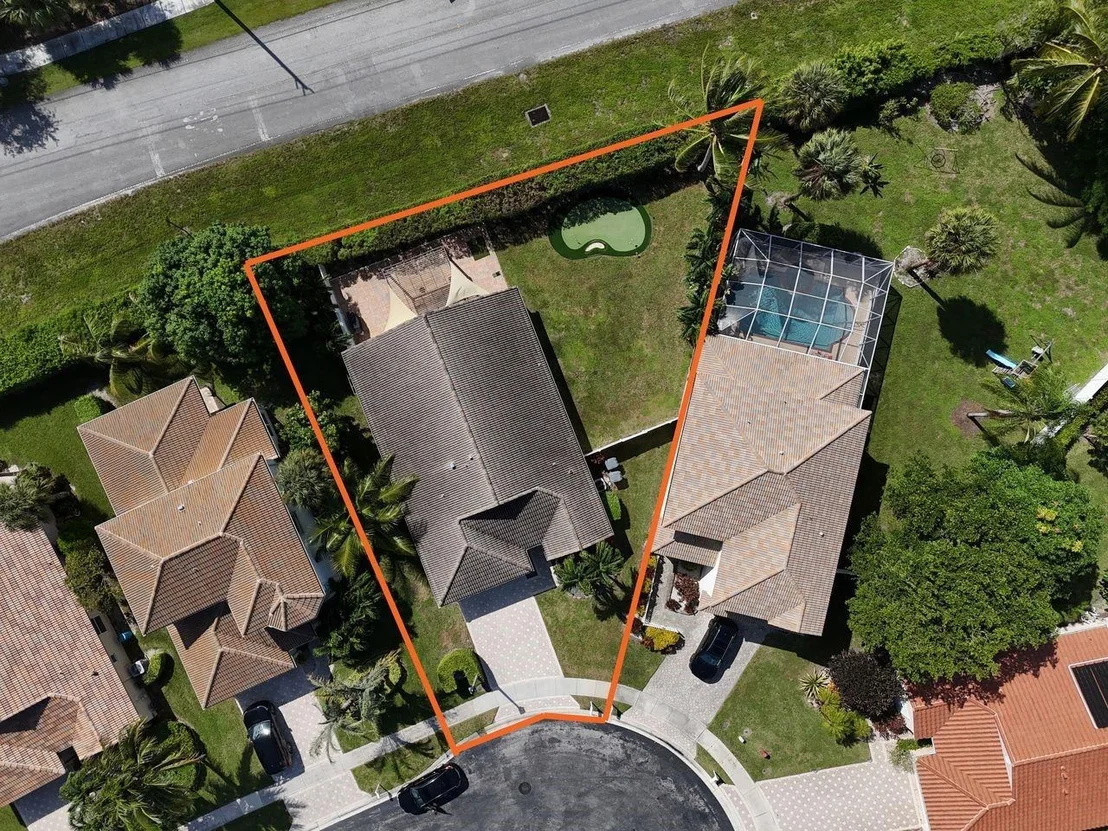 Photo of 8260 Palm Gate Drive