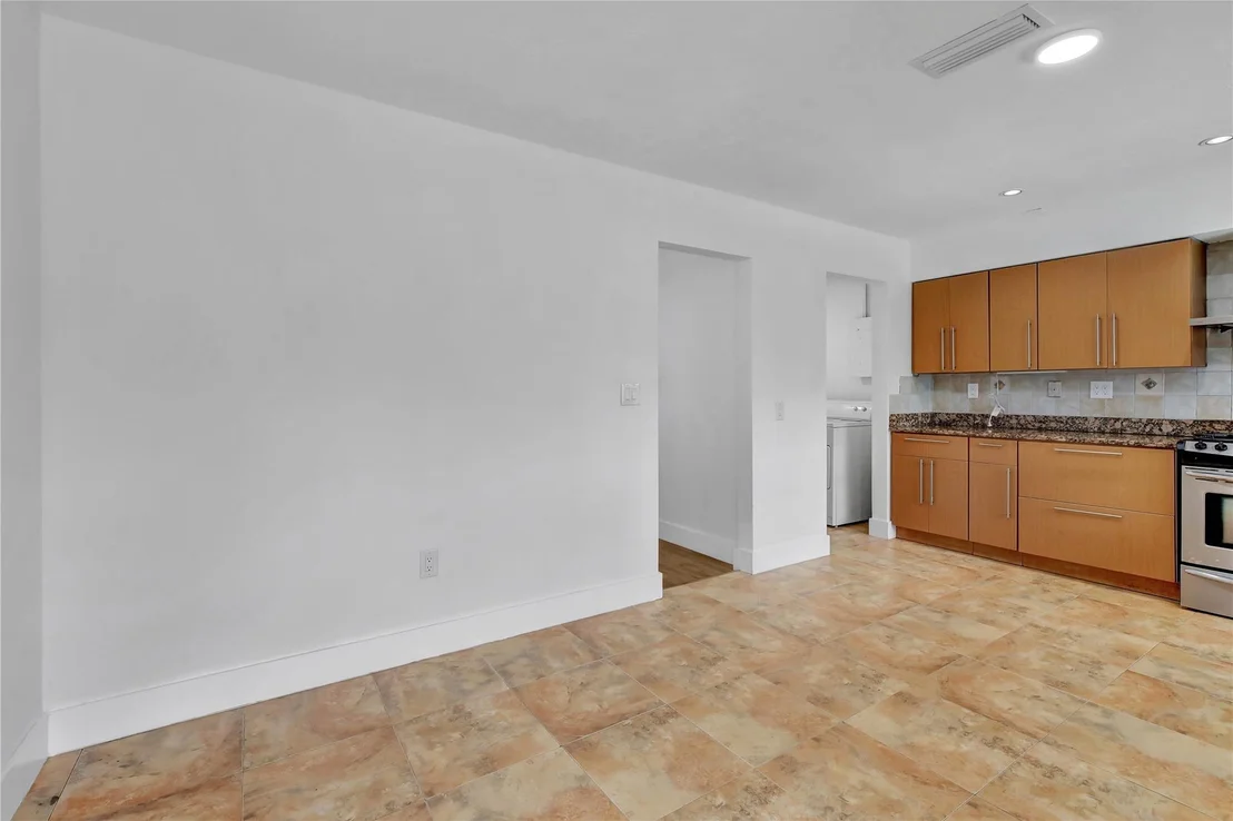 Photo of 8560 Windsor Drive