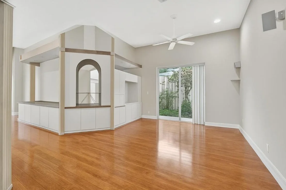 Photo of 9569 Arbor View Drive N